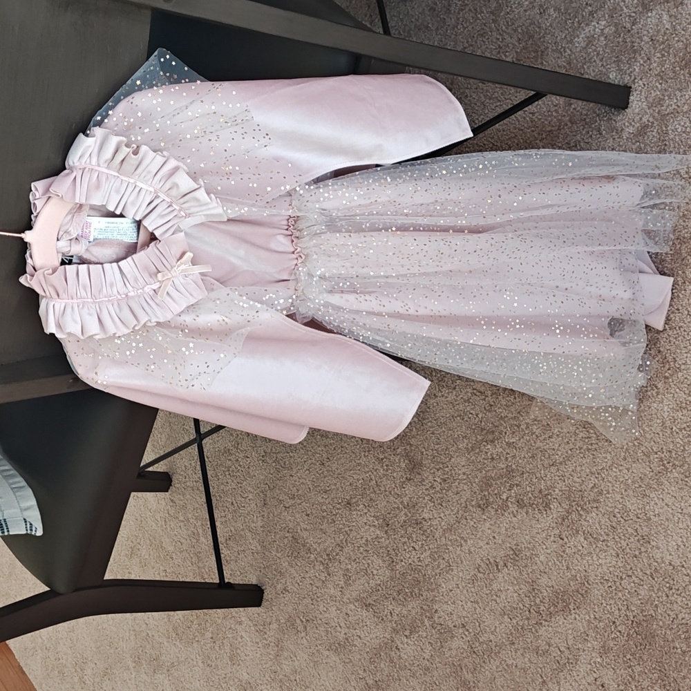 Zara elegant Pink fairy dress with cape.